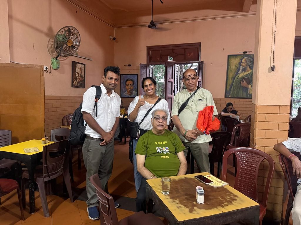 Kolkata Evening Street Food & Nightlife Tour